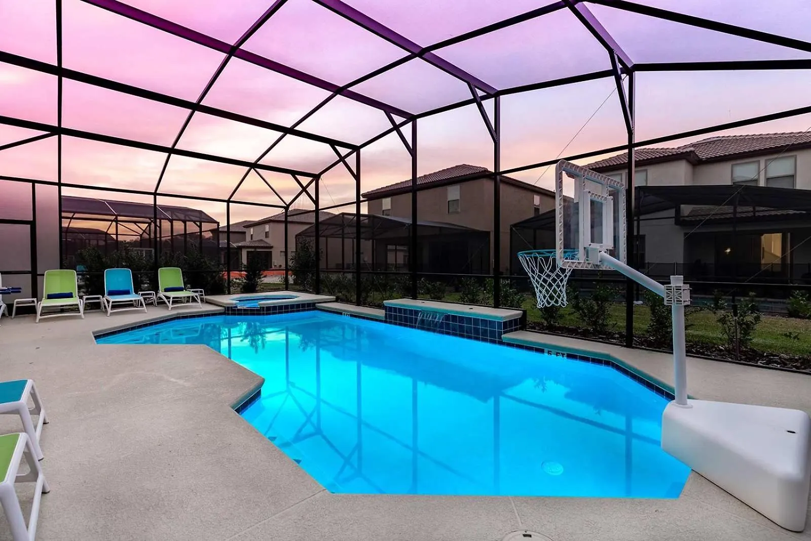 Dreamy Villa With Ice Castle Br, Theater & Game Loft Davenport