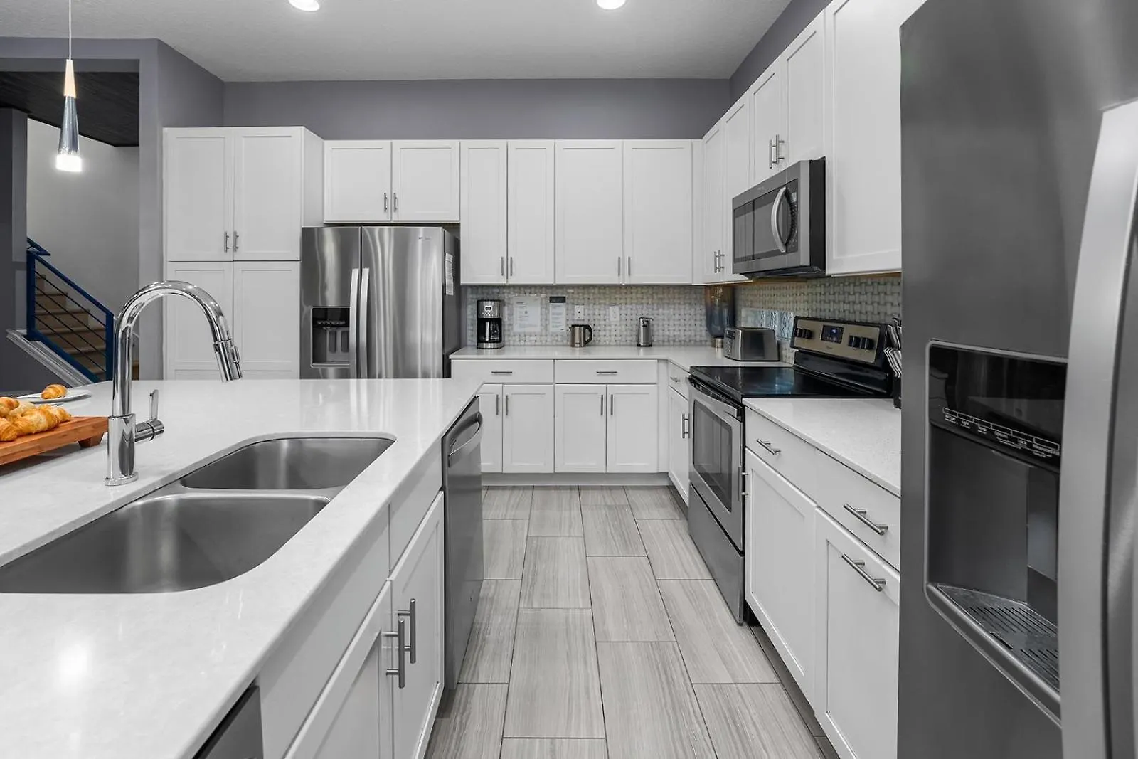 Dreamy Villa With Ice Castle Br, Theater & Game Loft Davenport