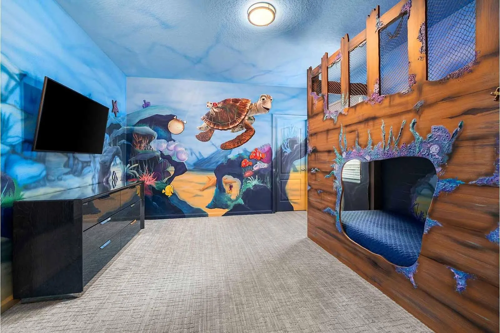 Dreamy Villa With Ice Castle Br, Theater & Game Loft Davenport