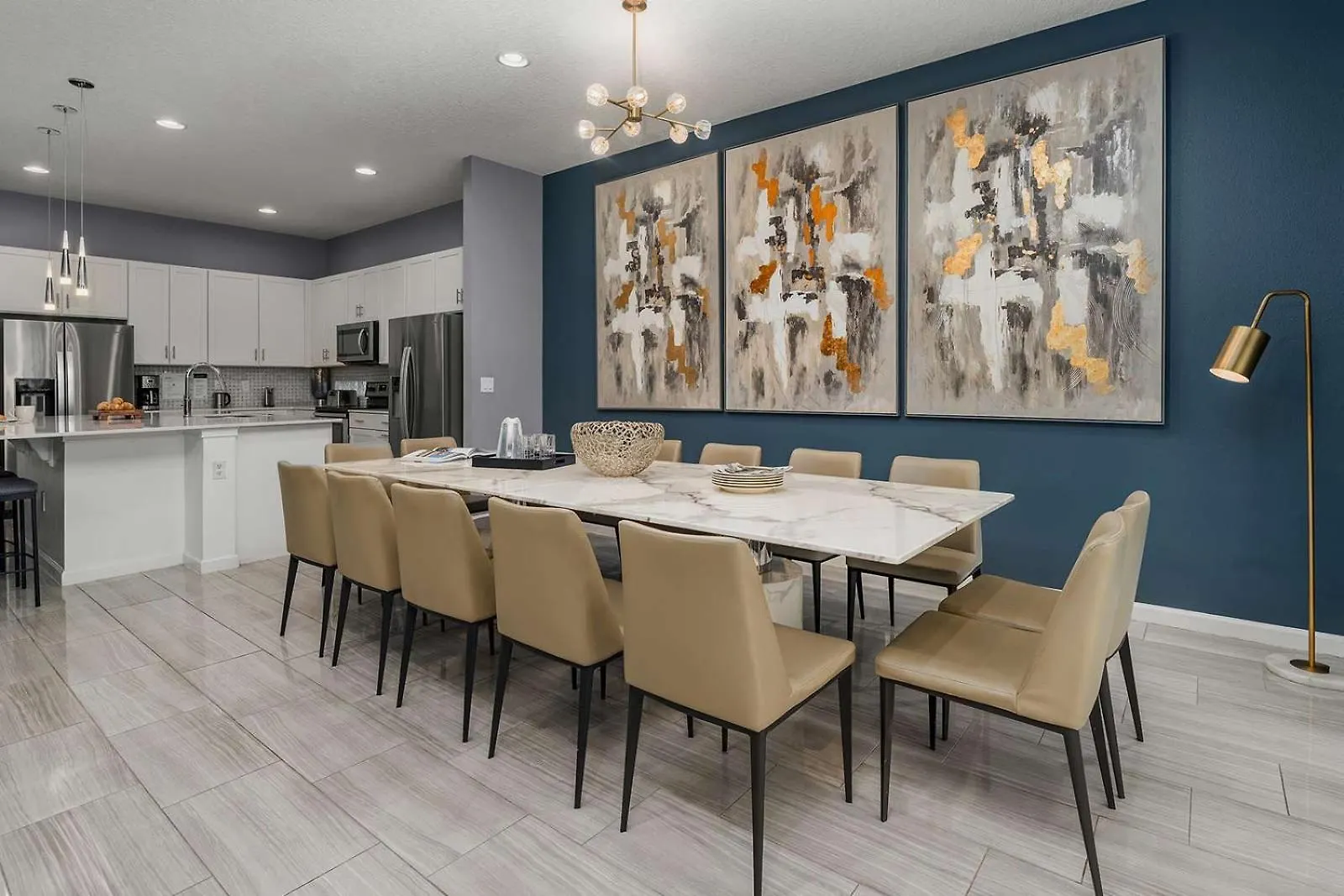 Dreamy Villa With Ice Castle Br, Theater & Game Loft Davenport